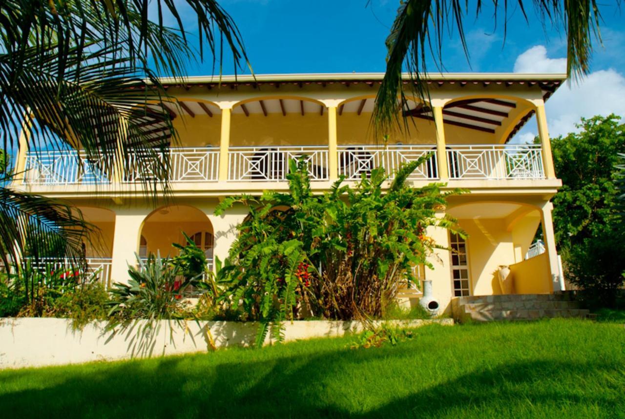 De 5 Chambres A A 250 M De La Avec Vue Sur La Piscine Privee Et Jacuzzi Villa Deshaies